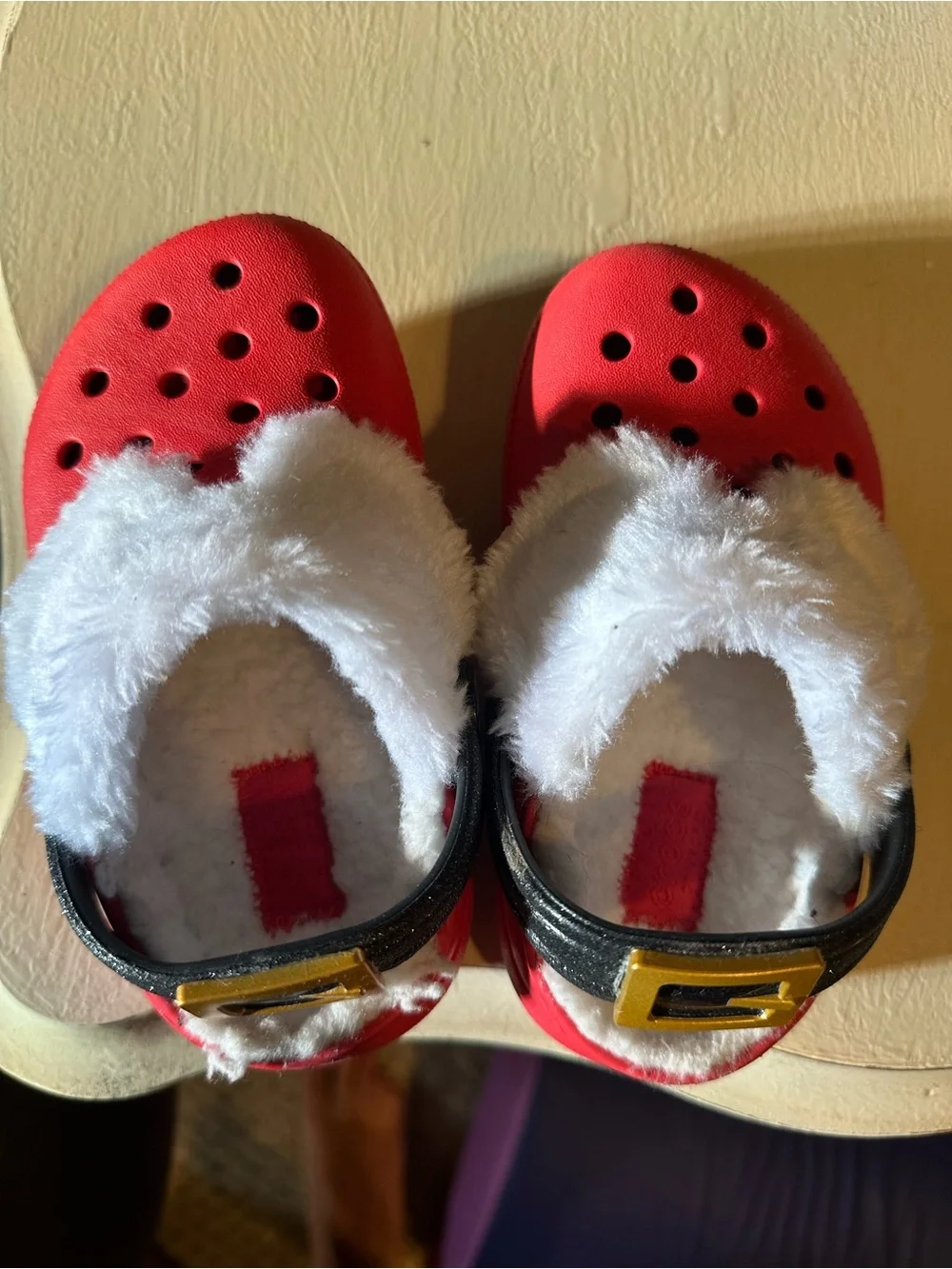Santa Crocs toddler size 7